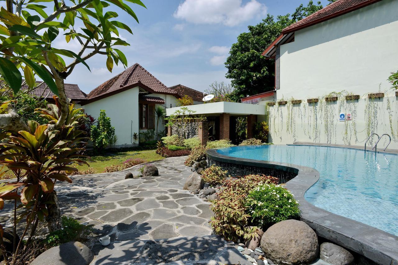 Zen Rooms Pakualaman Yogyakarta Bagian luar foto