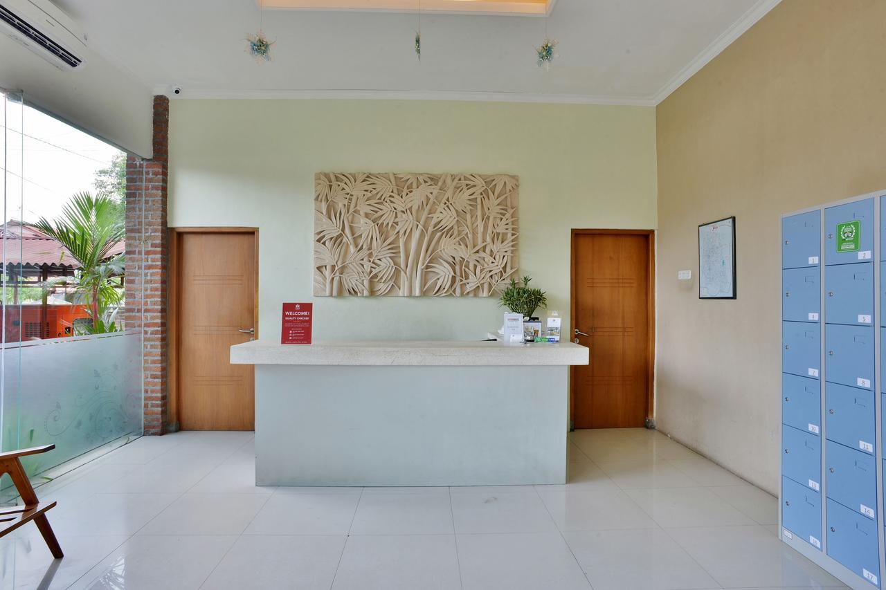 Zen Rooms Pakualaman Yogyakarta Bagian luar foto