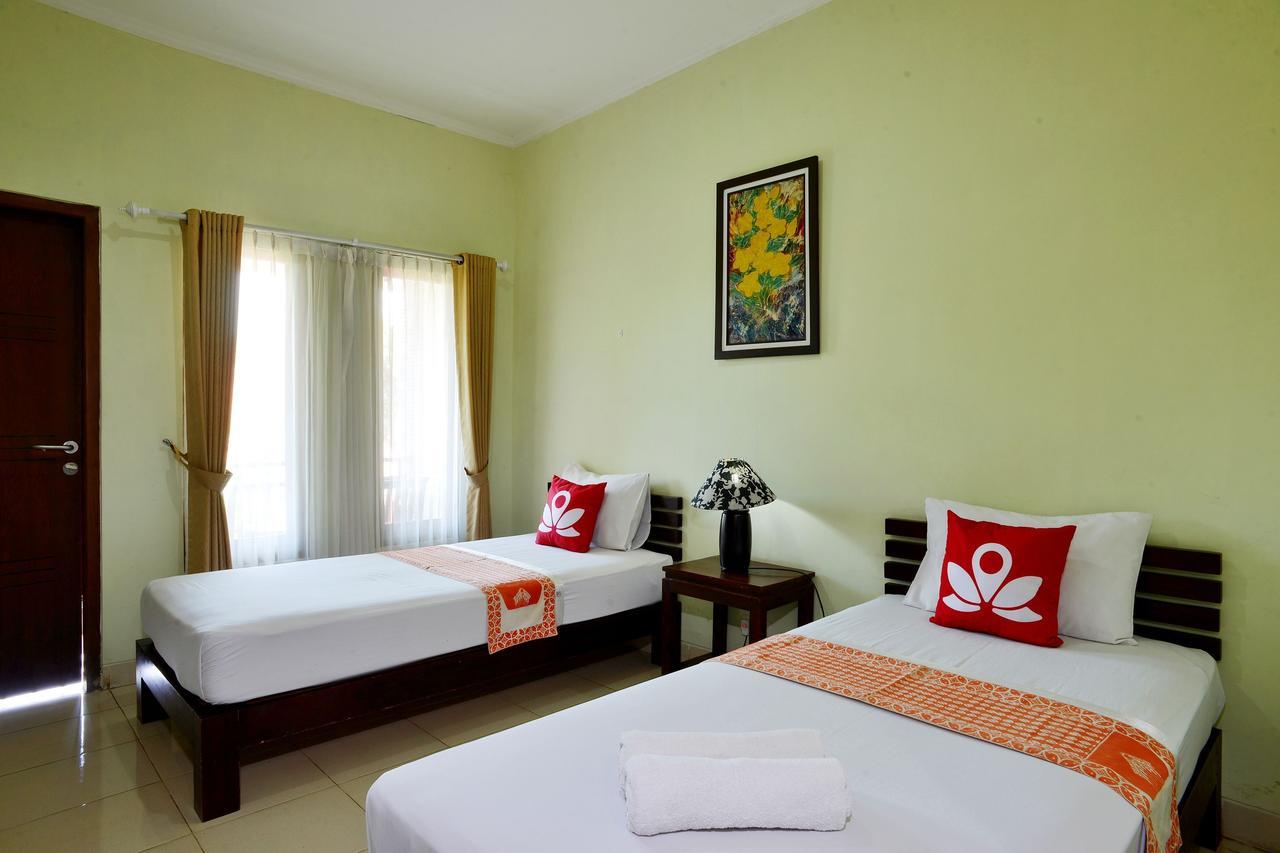 Zen Rooms Pakualaman Yogyakarta Bagian luar foto