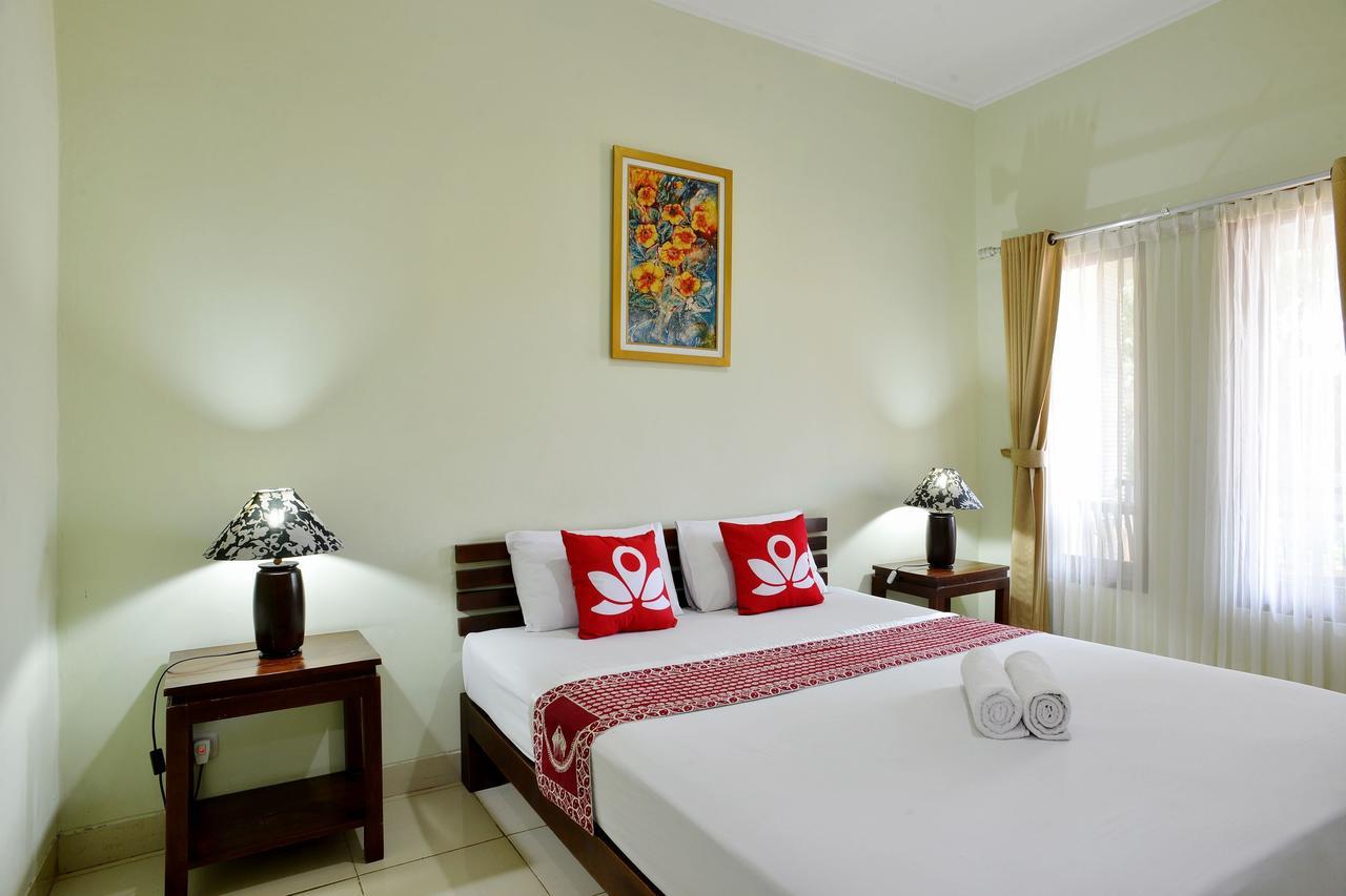 Zen Rooms Pakualaman Yogyakarta Bagian luar foto